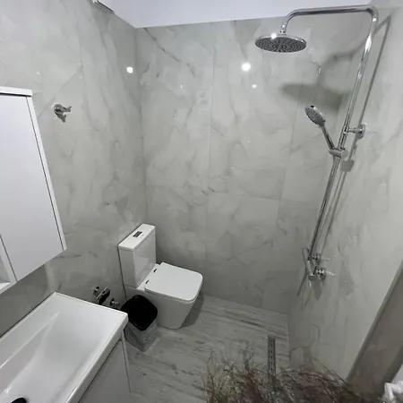 Cozy Up Apartmán Pogradec